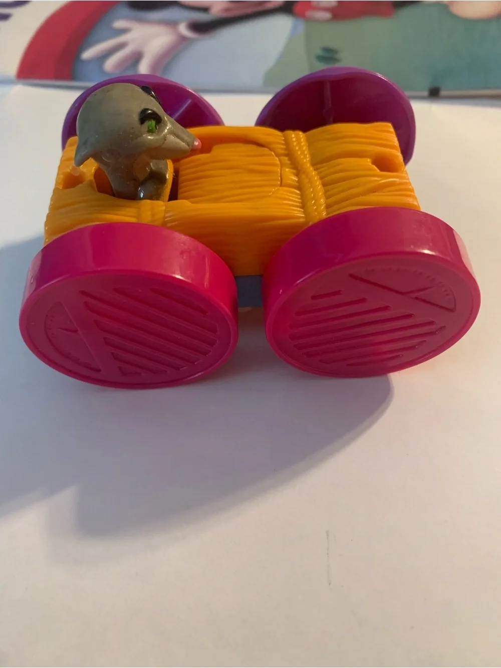 1998 McDonald’s “101 Dalmatians: The Series” Flip Car